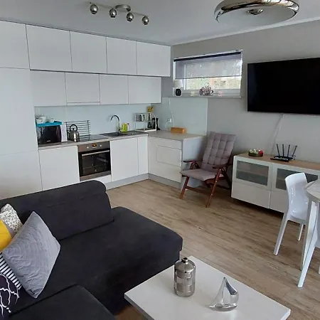 Morskie Widoki Z Klifu Apartment Mechelinki