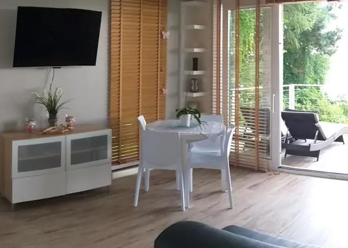 Morskie Widoki Z Klifu Апартаменты Мехелинки